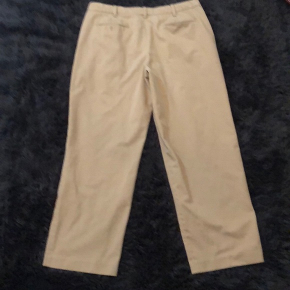 VAN HEUSEN KHAKIS - Picture 2 of 4